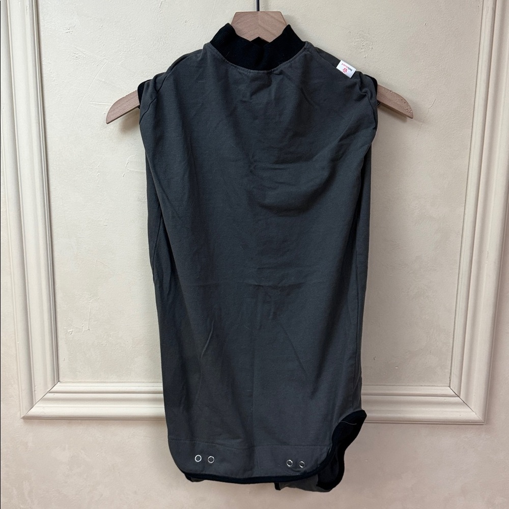 BellyGuard Dog Surgery Recovery Suit, Dog Onesie for Post-Op Care, Recovery - Picture 2 of 5